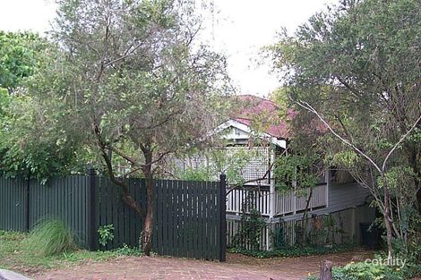 31 Guildford St, Kelvin Grove, QLD 4059