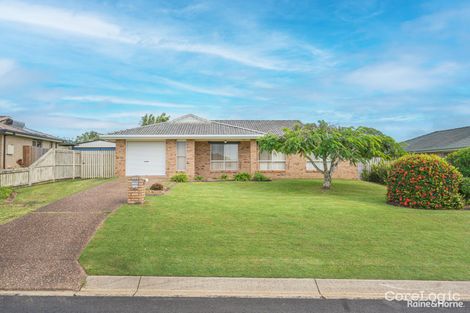 Property photo of 19 Ian Avenue Kawungan QLD 4655