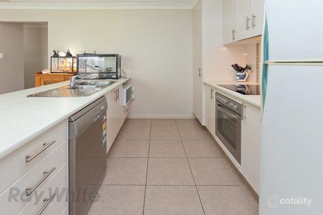 Property photo of 22 Brushwood Circuit Forest Lake QLD 4078