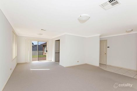 Property photo of 4 Soliano Street Rosemeadow NSW 2560