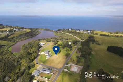 13 Outlook Dr, Metung, VIC 3904