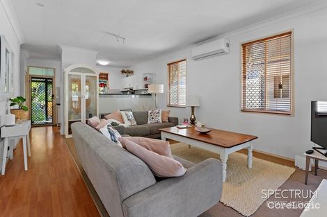 Property photo of 17 Kokoda Street Darra QLD 4076