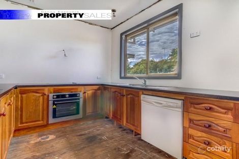 Property photo of 8 Anderson Avenue Yallourn North VIC 3825