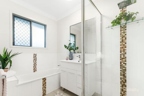 Property photo of 16 Catho Avenue Mount Low QLD 4818