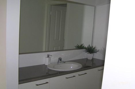 Property photo of 51 Honeyeater Circuit Thurgoona NSW 2640