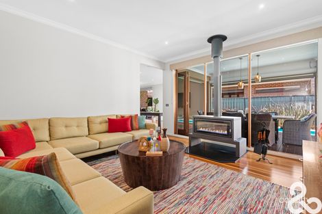 Property photo of 12 Fletcher Road Craigieburn VIC 3064