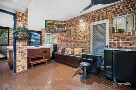 Property photo of 22 Saffron Street Elanora QLD 4221