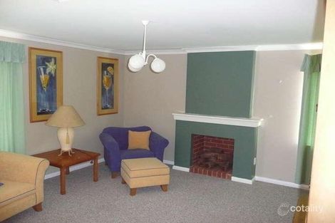 Property photo of 35 Lakefront Circle The Vines WA 6069