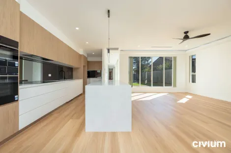 Property photo of 43 Bernacchi Street Mawson ACT 2607