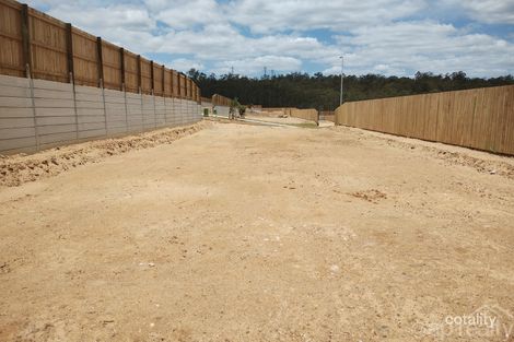 93 Belvedere Dr, Spring Mountain, QLD 4300