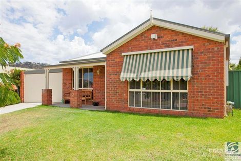 Property photo of 5 Kookaburra Place West Wodonga VIC 3690