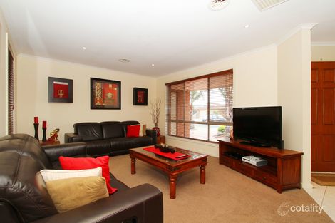 Property photo of 12 Oarsome Drive Delahey VIC 3037