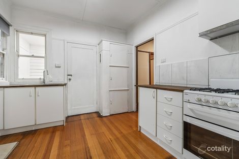 6 Birdwood Ave, Dandenong, VIC 3175