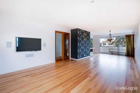 Property photo of 31 William Street Mermaid Beach QLD 4218