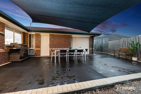 Property photo of 17 Joseph Drive Hillside VIC 3037