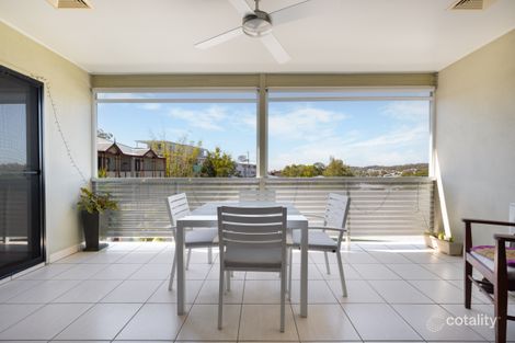 Property photo of 2/16 Carntyne Street Morningside QLD 4170