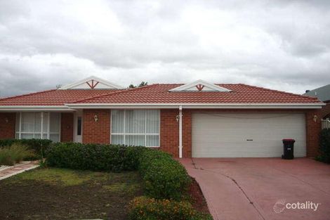 Property photo of 1 Richardson Court Caroline Springs VIC 3023