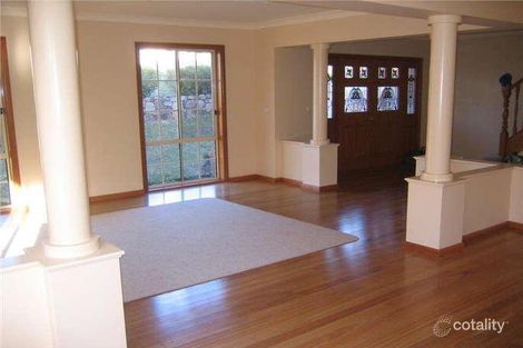 Property photo of 93 Birchgrove Drive Wallsend NSW 2287