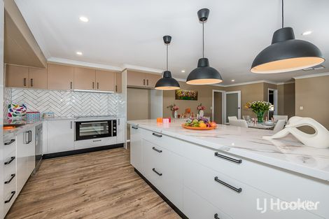 Property photo of 39 Coronata Drive Warnbro WA 6169