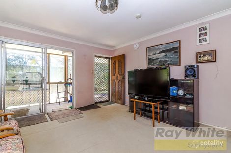 Property photo of 5 Damson Street Macgregor QLD 4109