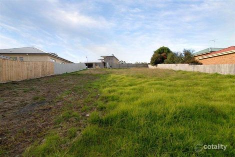 41 Bushlark Ct, Berwick, VIC 3806