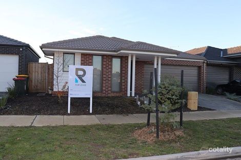 Property photo of 5 Vautier Avenue Mickleham VIC 3064