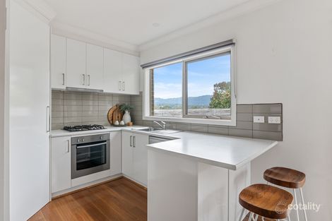 Property photo of 48A Bimbadeen Drive Mooroolbark VIC 3138