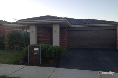 Property photo of 16 Sabel Drive Cranbourne North VIC 3977