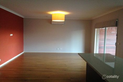 Property photo of 16 Sabel Drive Cranbourne North VIC 3977