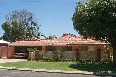 9b Hiscox Pl, Redcliffe, WA 6104