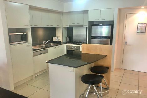 Property photo of 204/2685-2689 Gold Coast Highway Broadbeach QLD 4218
