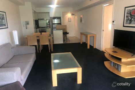 Property photo of 204/2685-2689 Gold Coast Highway Broadbeach QLD 4218