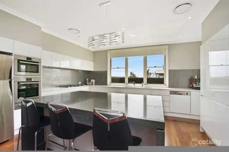 Property photo of 1 Williams Close Lorn NSW 2320