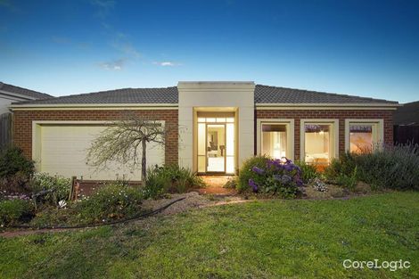 Property photo of 12 Sherman Court Berwick VIC 3806