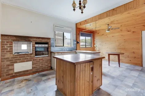 Property photo of 22 Abbott Street Bendigo VIC 3550