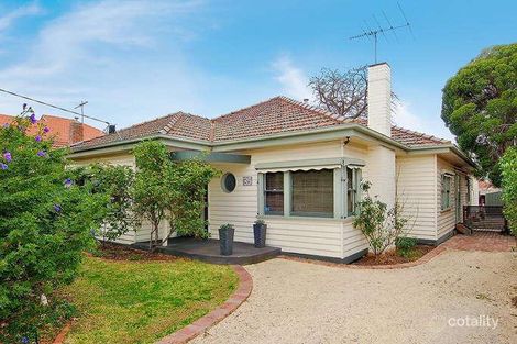 35 Henshall Rd, Strathmore, VIC 3041
