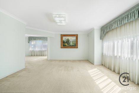 Property photo of 15 Tianie Place Rouse Hill NSW 2155