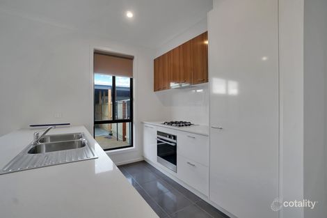Property photo of 16 McComb Lane Cranbourne VIC 3977