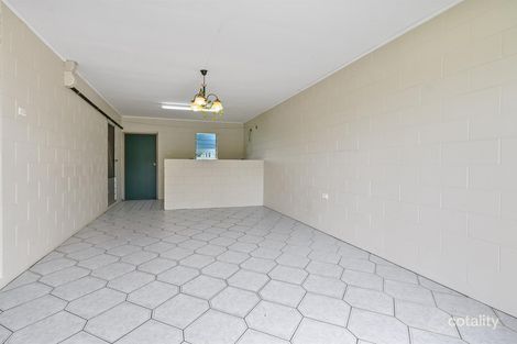 2/2 Polly Cl, Innisfail Estate, QLD 4860