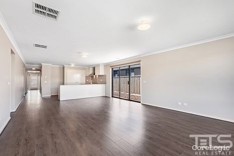 Property photo of 14 Strawberry Road Manor Lakes VIC 3024