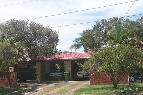 26 Howard St, Runaway Bay, QLD 4216