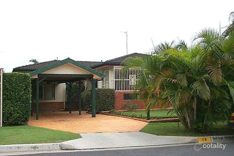 16 Edward St, Labrador, QLD 4215