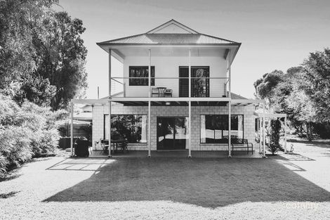 Property photo of 6 Sorrento Court Renmark SA 5341