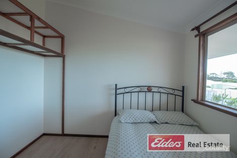 Property photo of 3 Agnes Place Bremer Bay WA 6338