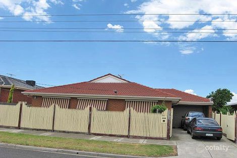 2a Daphne St, Sunshine West, VIC 3020