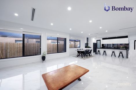 Property photo of 30 Hickory Road Mickleham VIC 3064