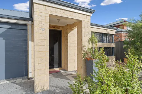 Property photo of 17 Rushmore Loop Baldivis WA 6171