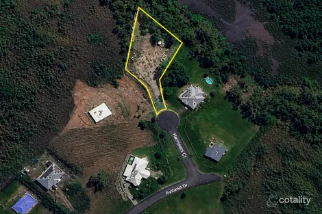 8 Harrison Ct, Seaforth, QLD 4741