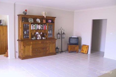 Property photo of 58 Golden Wattle Crescent Thornton NSW 2322