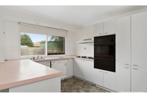 Property photo of 10 Allied Drive Carrum Downs VIC 3201